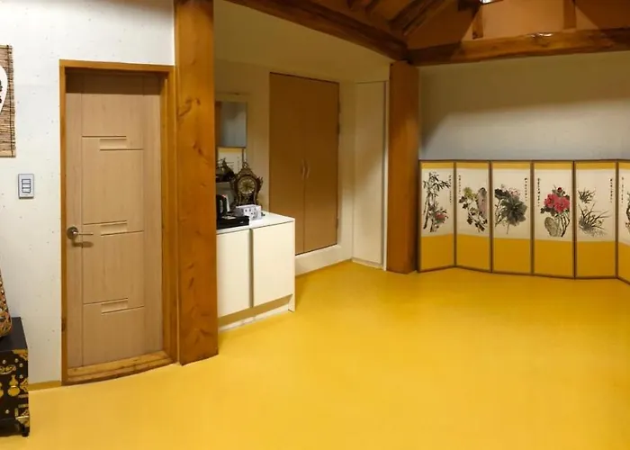 Hi Dongdaemun Hanok * Seul